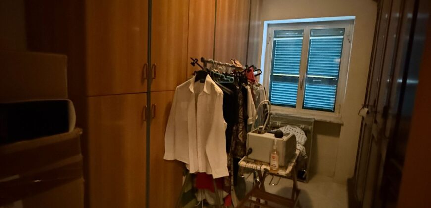 AMPIA VILLA A SCHIERA Varcaturo-Via Madonna Del Pantano