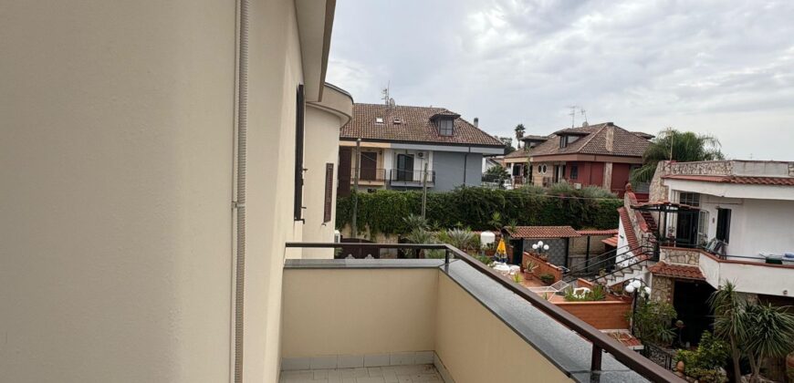 AMPIA VILLA SINGOLA Lago Patria-Via Marenola