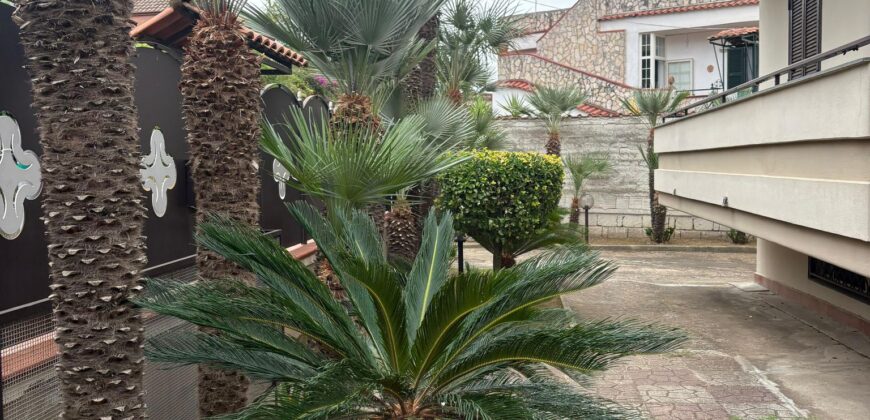 AMPIA VILLA SINGOLA Lago Patria-Via Marenola