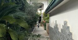 AMPIA VILLA A SCHIERA Varcaturo-Via Madonna Del Pantano