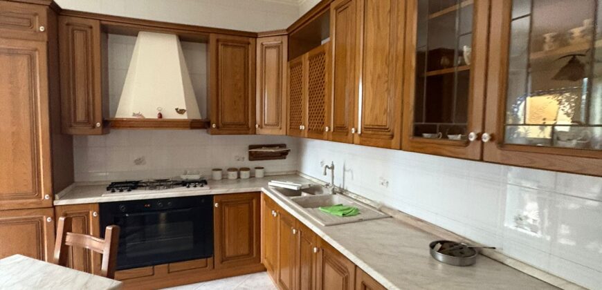 BILOCALE ARREDATO Quarto-Via Cupa Reginelle