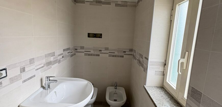 BILOCALE RISTRUTTURATO Quarto-Via Cupa Reginelle