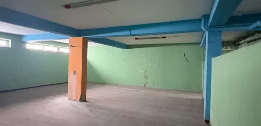 STRUTTURA COMMERCIALE 950 MQ Giugliano-Via Oasi Sacro Cuore