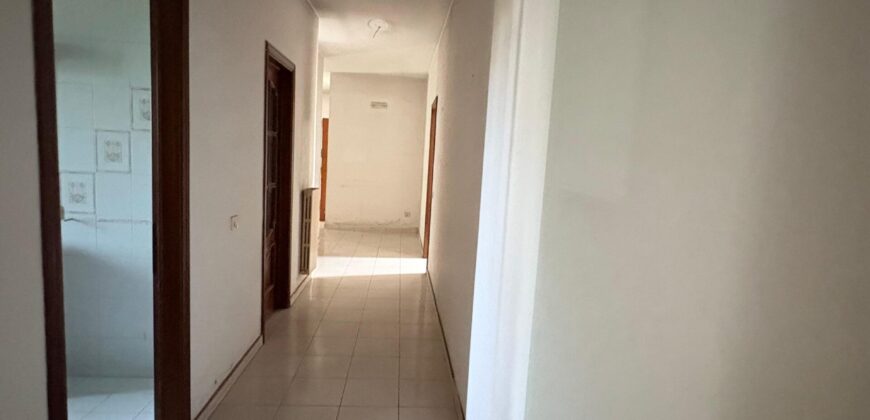 STRUTTURA COMMERCIALE 950 MQ Giugliano-Via Oasi Sacro Cuore