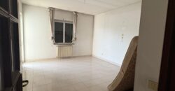 STRUTTURA COMMERCIALE 950 MQ Giugliano-Via Oasi Sacro Cuore