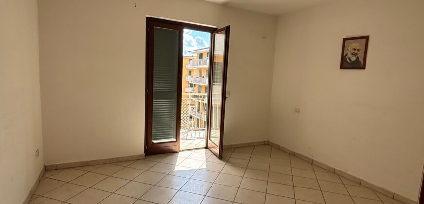 APPARTAMENTO USO UFFICIO 100 MQ Orta di Atella