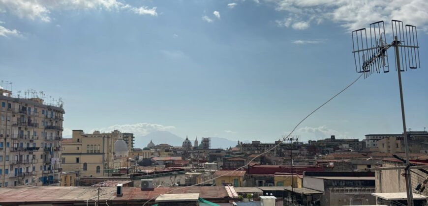 APPARTAMENTO 80 MQ Napoli-Rione Sanità