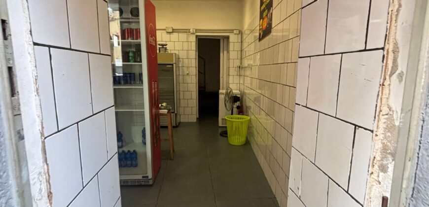 CESSIONE DOPPIA ATTIVITA’ Aversa-Via Roma