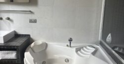 AMPIA VILLA BIFAMILIARE CON PISCINA Varcaturo-Centro