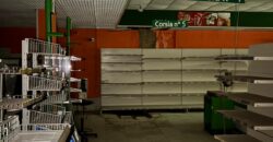LOCALE COMMERCIALE ADIBITO A SUPERMERCATO Villa Literno