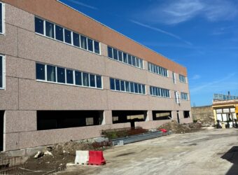 UFFICIO 1000MQ Villa Literno