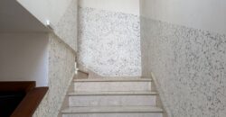TRILOCALE ARREDATO Varcaturo-Via Grotta Dell’Olmo