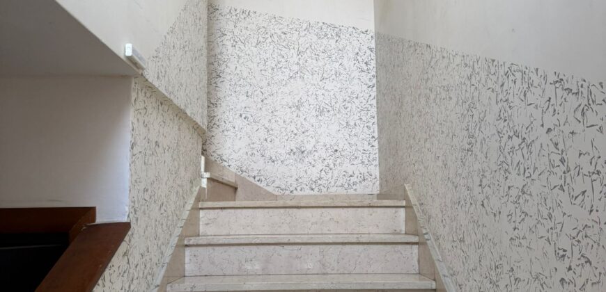 TRILOCALE ARREDATO Varcaturo-Via Grotta Dell’Olmo
