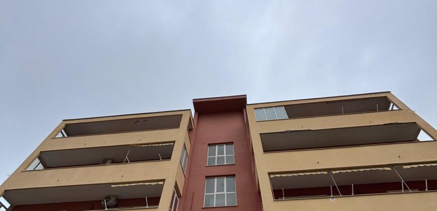 APPARTAMENTO PAMORAMICO 120 MQ Monterusciello-P.co Verbena