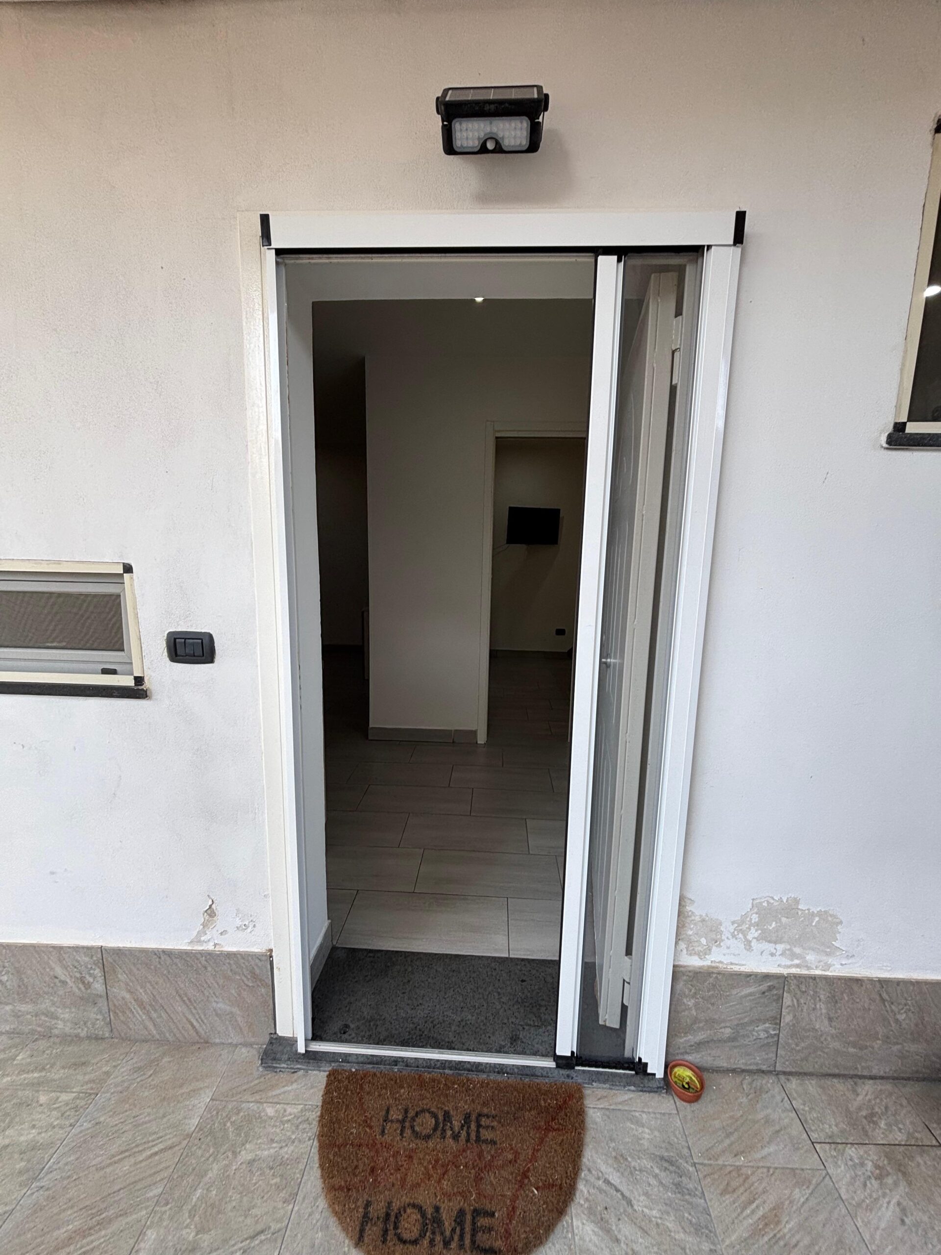 BILOCALE 50 MQ Varcaturo-Centro