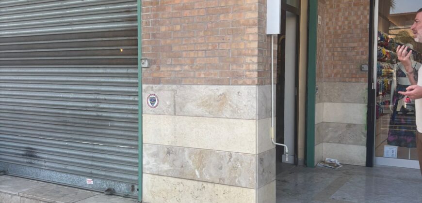 FITTO RAMO D’AZIENDA TAVOLA CALDA Varcaturo-Centro