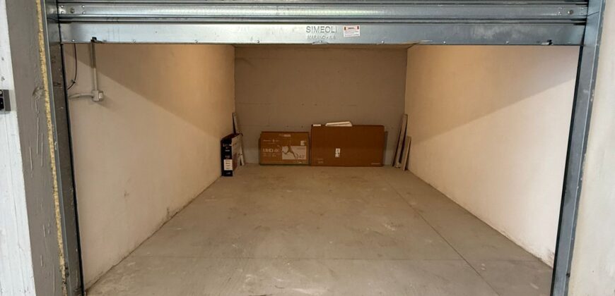 MANSARDA NUOVA COSTRUZIONE IN PARCO Varcaturo MANSARDA NUOVA COSTRUZIONE IN PARCO Varcaturo