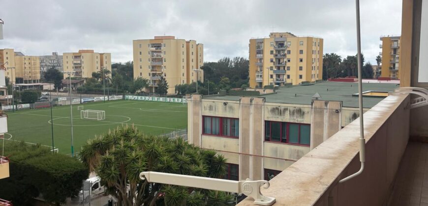 APPARTAMENTO PAMORAMICO 120 MQ Monterusciello-P.co Verbena