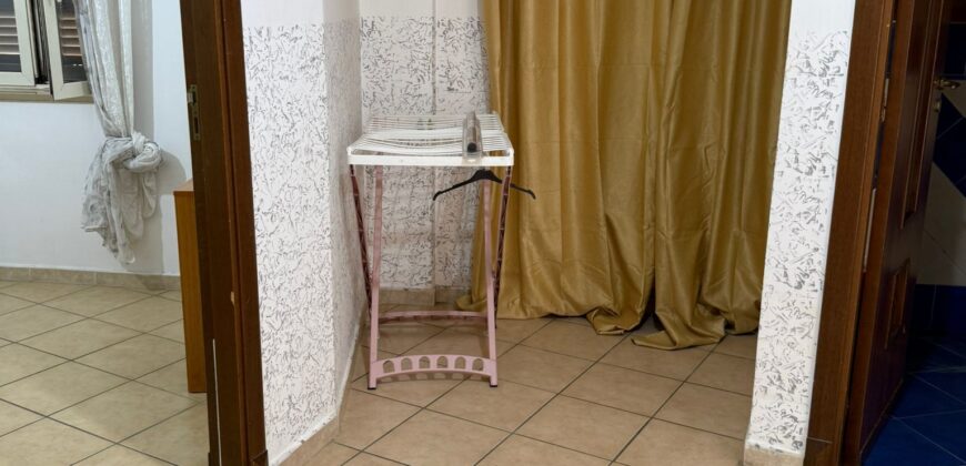 TRILOCALE ARREDATO Varcaturo-Via Grotta Dell’Olmo