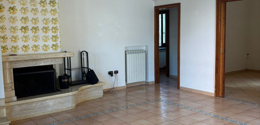 VILLA SINGOLA Lago Patria VILLA SINGOLA Lago Patria