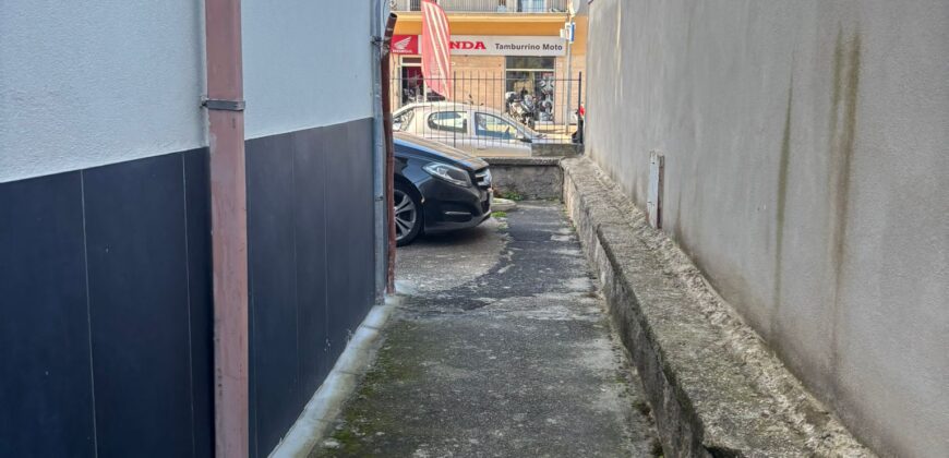 INTERO STABILE Aversa