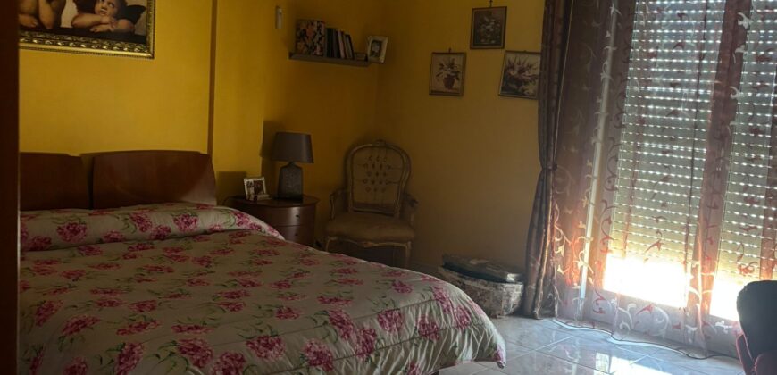 INTERO STABILE Aversa