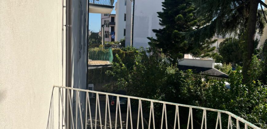 INTERO STABILE Aversa