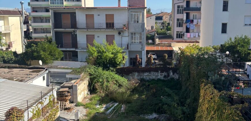 INTERO STABILE Aversa