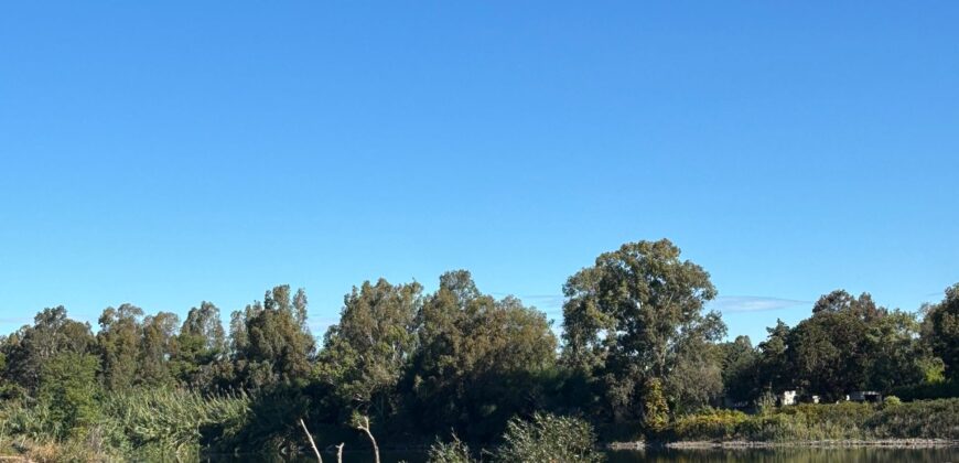 TERRENO ADIFICABILE CON LAGO PRIVATO Castel Volturno