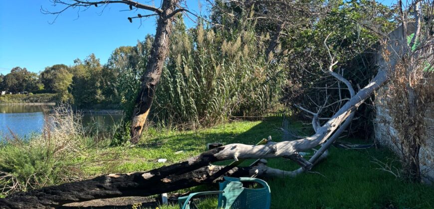 TERRENO ADIFICABILE CON LAGO PRIVATO Castel Volturno