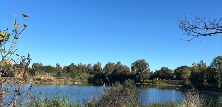 TERRENO ADIFICABILE CON LAGO PRIVATO Castel Volturno