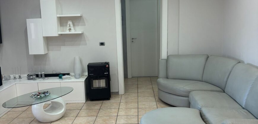 APPARTAMENTO RISTRUTTURATO 120 MQ Ischitella-Via Scarlatti