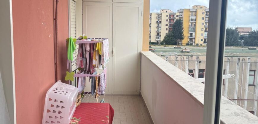 APPARTAMENTO PAMORAMICO 120 MQ Monterusciello-P.co Verbena