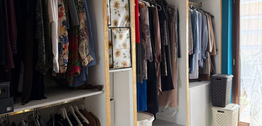 APPARTAMENTO ARREDATO VISTA MARE Licola-Via Del Mare