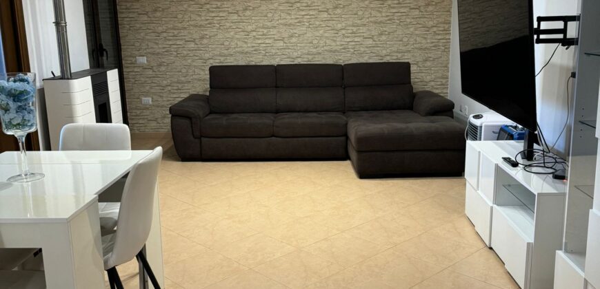 APPARTAMENTO CON GIARDINO IN PARCO Lago Patria