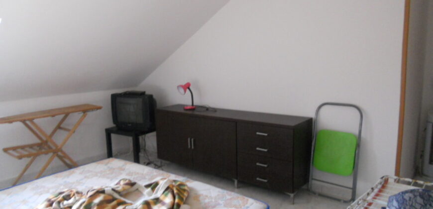 APPARTAMENTO MANSARDATO IN PARCO Varcaturo