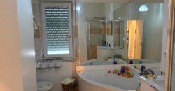 INTERO STABILE Ischitella-Via Scarlatti