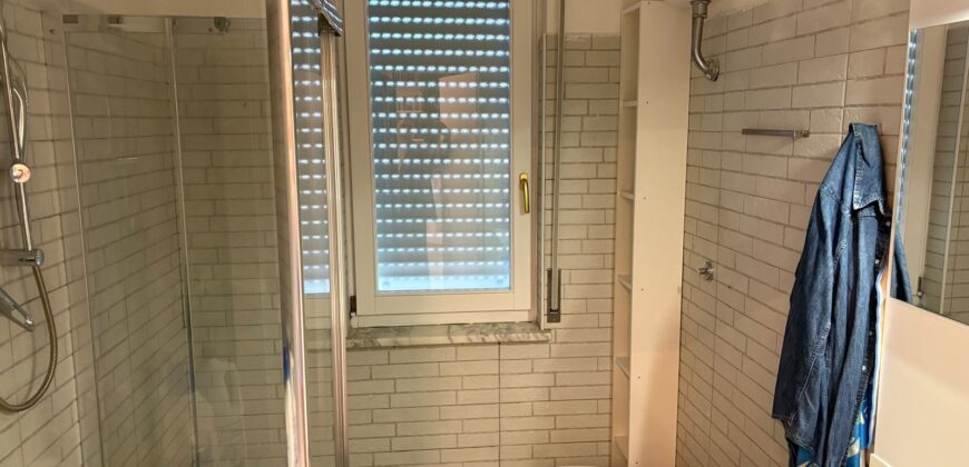 INTERO STABILE Ischitella-Via Scarlatti