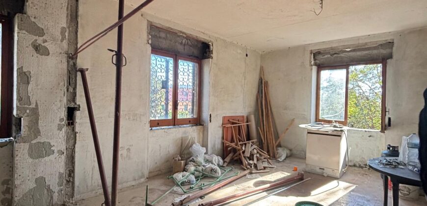 APPARTAMENTO RISTRUTTURATO Lago Patria-P.Co Alexandra