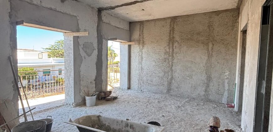 APPARAMENTO RISTRUTTURATO Lago Patria-P.Co Alexandra