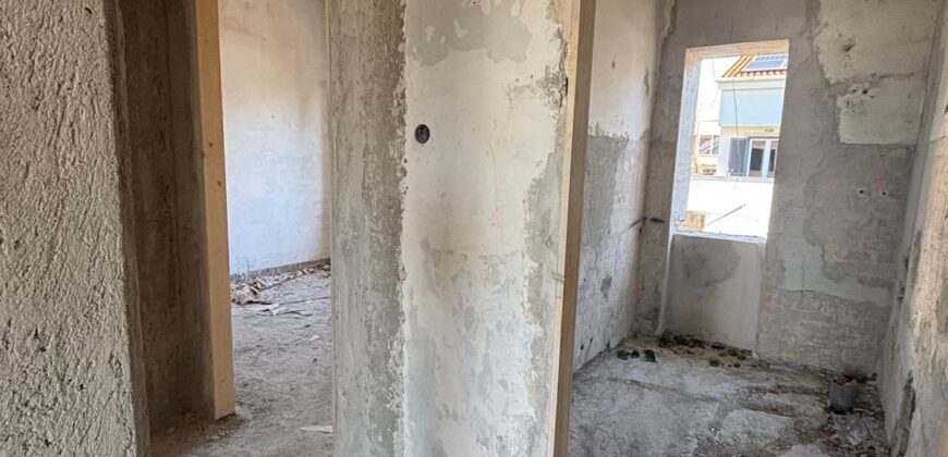 APPARAMENTO RISTRUTTURATO Lago Patria-P.Co Alexandra