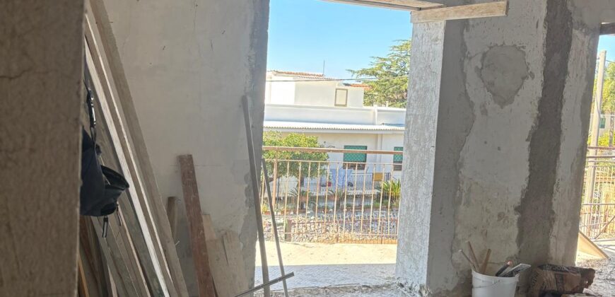 APPARAMENTO RISTRUTTURATO Lago Patria-P.Co Alexandra