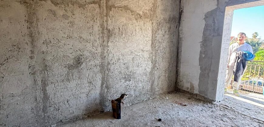 APPARAMENTO RISTRUTTURATO Lago Patria-P.Co Alexandra