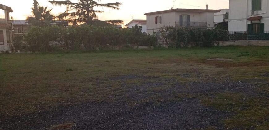 LOCALE USO ARTIGIANALE Varcaturo