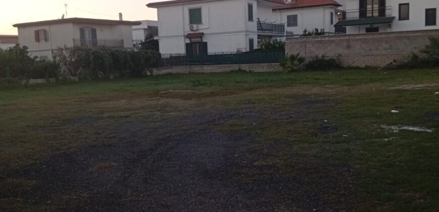 LOCALE USO ARTIGIANALE Varcaturo