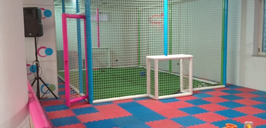 LOCALE USO ARTIGIANALE Varcaturo