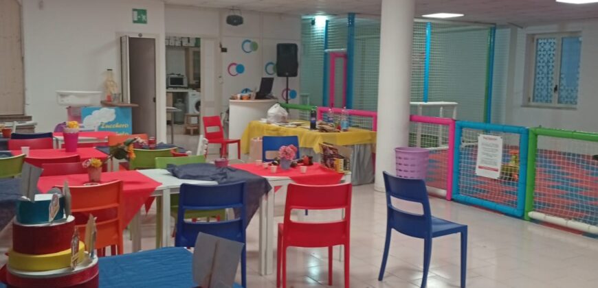 LOCALE USO ARTIGIANALE Varcaturo