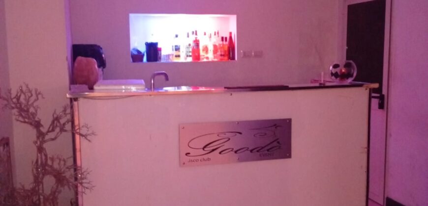 LOCALE USO ARTIGIANALE Varcaturo