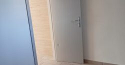 LOCALE COMMERCIALE 65 MQ Varcaturo-Centro