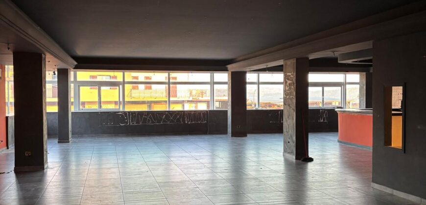 LOCALE COMMERCIALE 320 MQ Licola-Via S.nullo